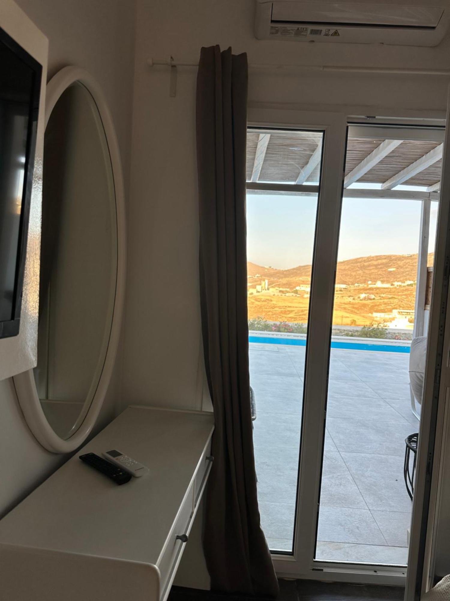 Ferienwohnung Ene'S Mykonos Klouvas Exterior foto