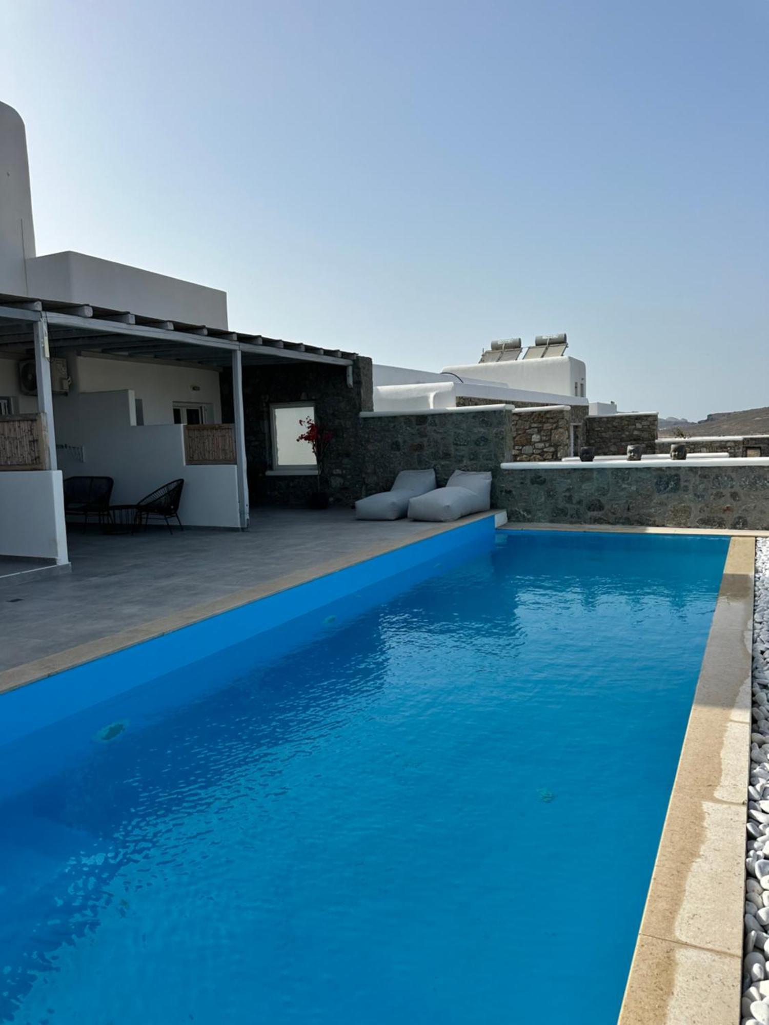 Ferienwohnung Ene'S Mykonos Klouvas Exterior foto