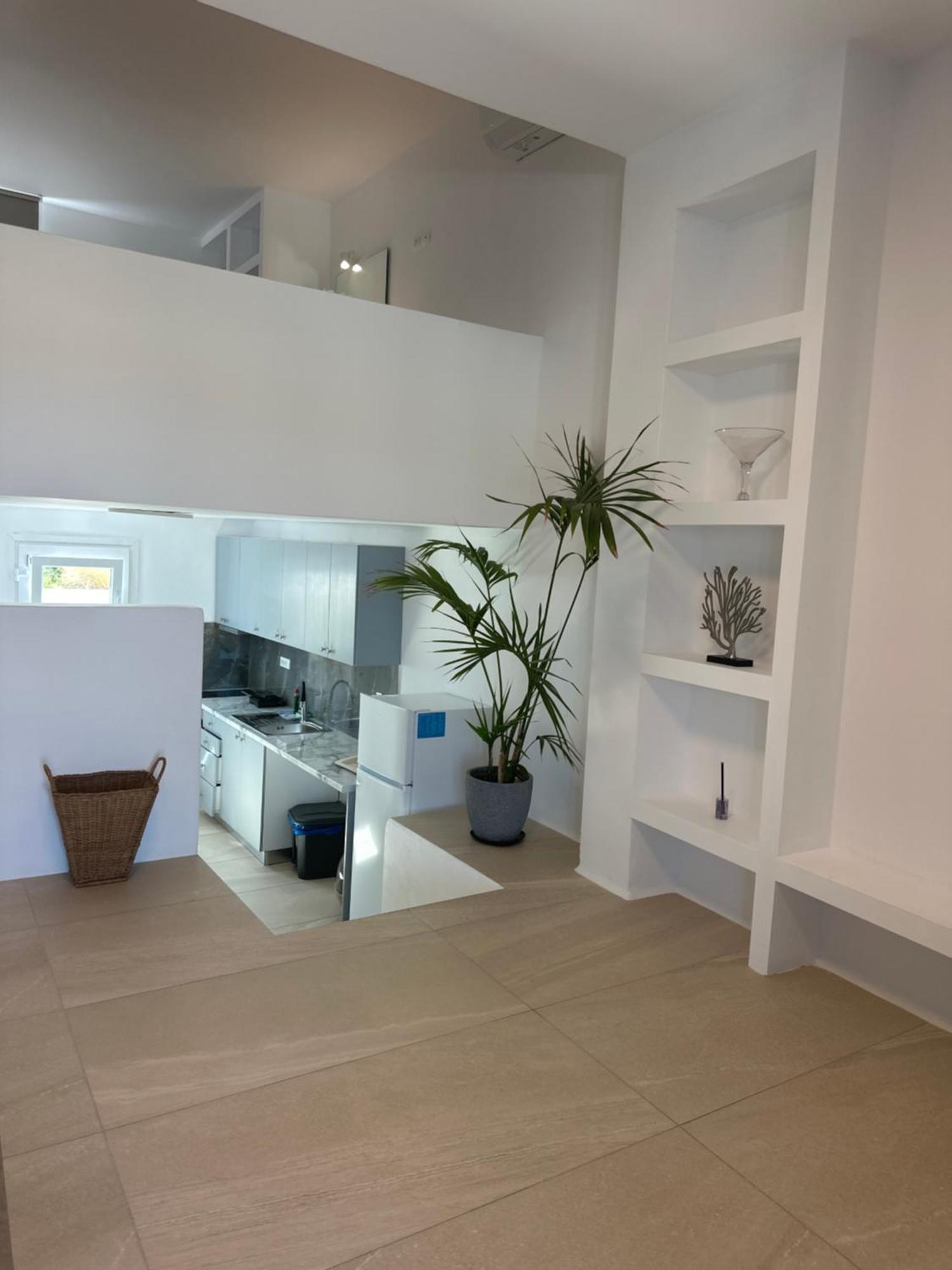 Ferienwohnung Ene'S Mykonos Klouvas Exterior foto